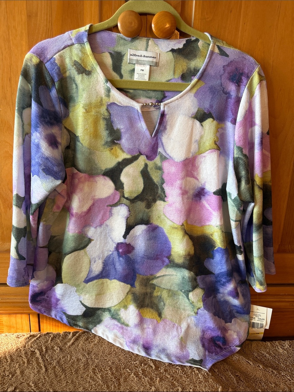 Alfred Dunner Petite Lavender Multicolor Floral Keyhole Long Sleeve Top